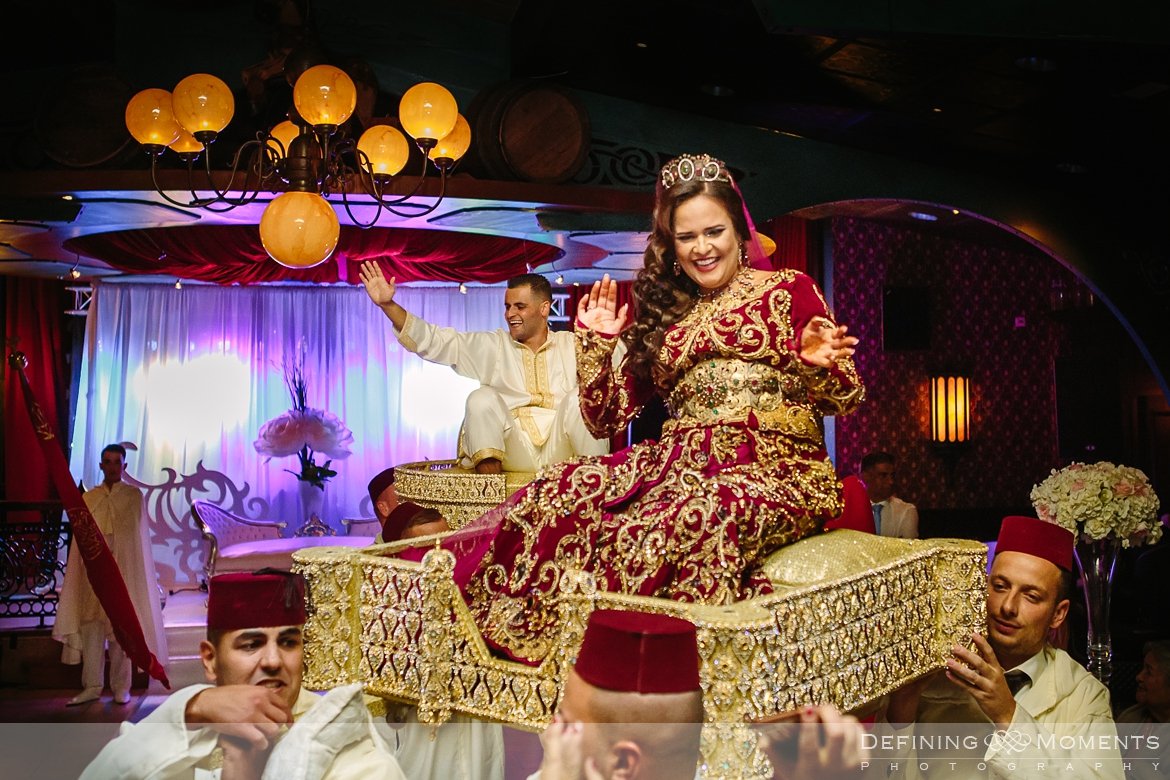 huwelijksfotograaf trouwreportage bruidsreportage bruidsfotografie nederlands marokkaanse multiculturele bruiloft trouwfoto bruidsfoto bergen_op_zoom markiezenhof de_raayberg