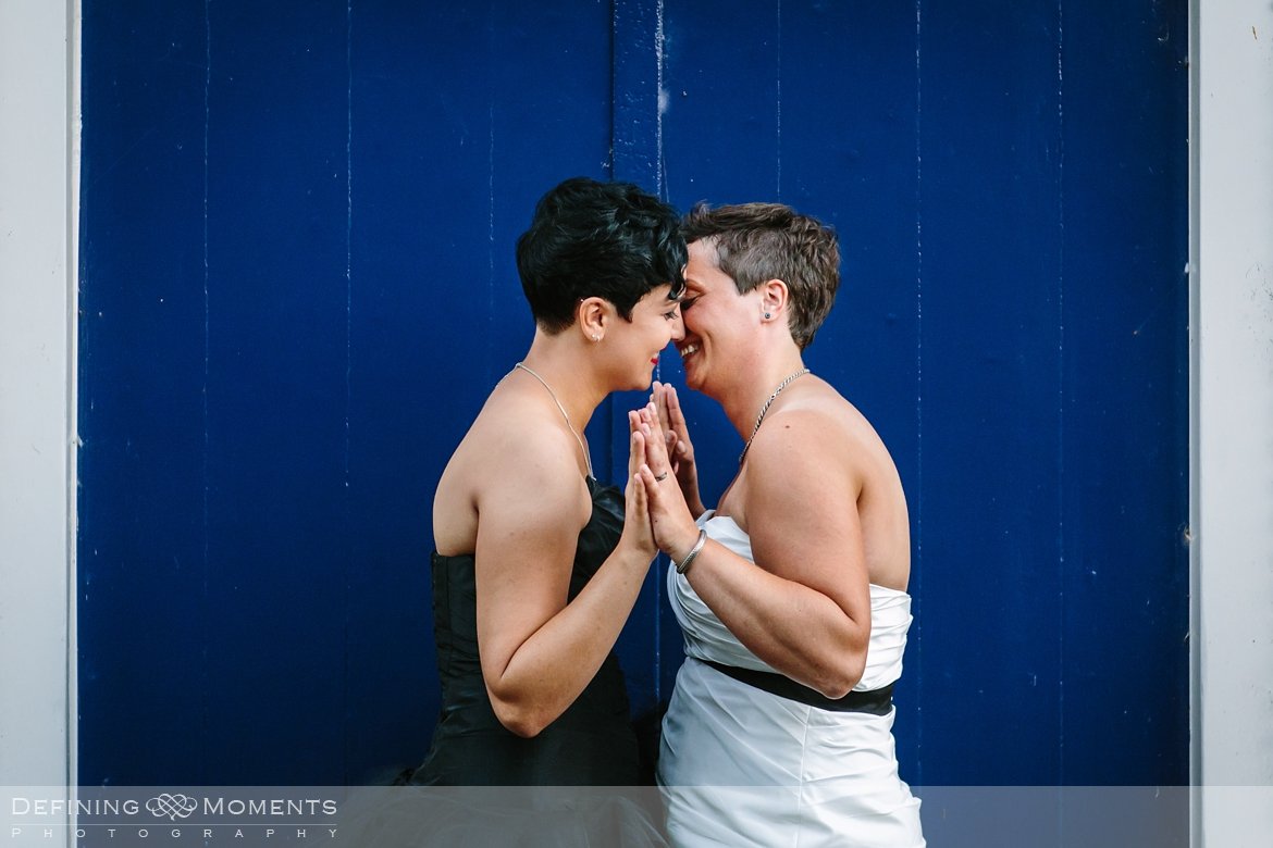 trouwfoto bruidsfoto bruid bruiden lesbisch homohuwelijk gay lgbt same-sex wedding utrecht wijk_bij_duurstede breda zwarte bruidsjurk